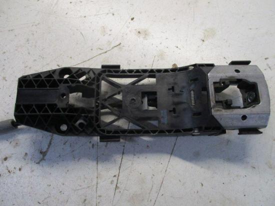 Türgriff links vorn Innenteil SKODA FABIA COMBI (545) 1.2 TSI 63 KW 5N0837885H Bild Türgriff links vorn Innenteil SKODA FABIA COMBI (545) 1.2 TSI 63 KW 5N0837885H