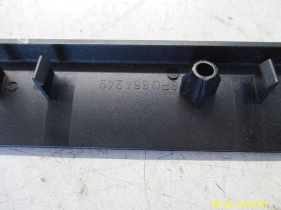 Verkleidung Abdeckung Mittelkonsole AUDI A3 (8P1) 2.0 TDI 103 KW 8P0864249 Bild Verkleidung Abdeckung Mittelkonsole AUDI A3 (8P1) 2.0 TDI 103 KW 8P0864249