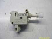 Stellelement Zentralverriegelung Tankklappe VW PASSAT VARIANT (3C5) 2.0 TDI 16V 103 KW 3C0810773