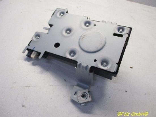 Antennenverstärker Sportback Antenne Steuergerät AUDI A3 SPORTBACK (8PA) 1.9 TDI 77 KW 8P4035225D 7617310103 Bild Antennenverstärker Sportback Antenne Steuergerät AUDI A3 SPORTBACK (8PA) 1.9 TDI 77 KW 8P4035225D 7617310103