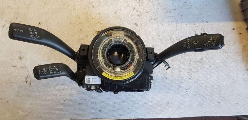 Lenkstockschalter Kombischalter mit ABS Schleifring AUDI A4 AVANT (8K5, B8) 2.0 TDI 105 KW 8K0953568F