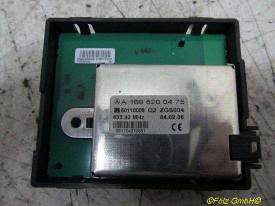 Antennenverstärker MERCEDES-BENZ A-KLASSE (W169) A 180 CDI 80 KW A1698200475 50110009 Bild Antennenverstärker MERCEDES-BENZ A-KLASSE (W169) A 180 CDI 80 KW A1698200475 50110009