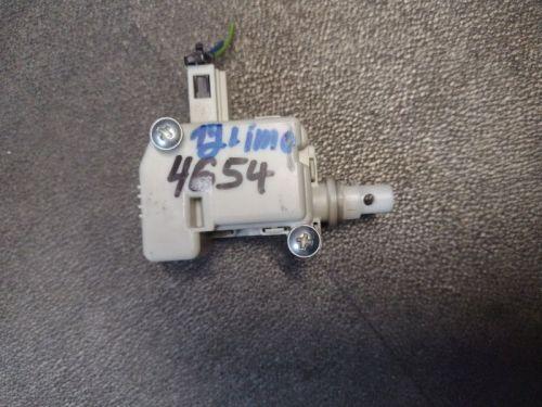Stellmotor ZV Heckklappe VW GOLF IV 55 KW 1J6862159A 3B0959781B Bild Stellmotor ZV Heckklappe VW GOLF IV 55 KW 1J6862159A 3B0959781B