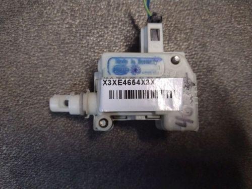 Stellmotor ZV Heckklappe VW GOLF IV 55 KW 1J6862159A 3B0959781B