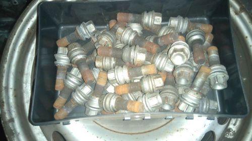 Radbolzensatz VW T5 VW TRANSPORTER V 63 KW WHT001693 Bild Radbolzensatz VW T5 VW TRANSPORTER V 63 KW WHT001693