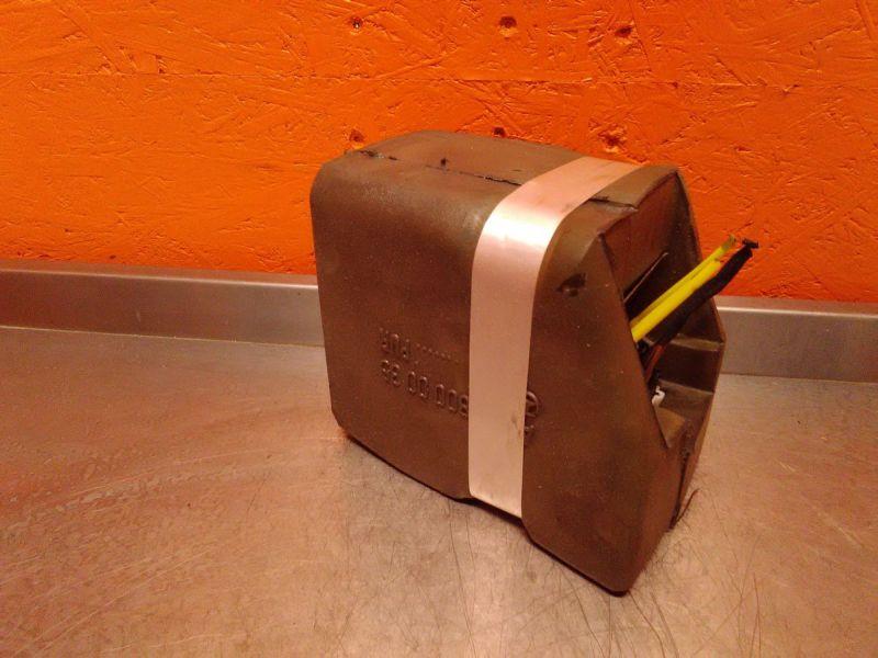 Zentralverriegelungspumpe MERCEDES-BENZ A-KLASSE (W168) A 160 75 KW 1688000348