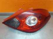 Rückleuchte rechts hinten 2 Türer OPEL CORSA D 1.2 59 KW 13186351