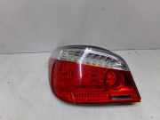 Rückleuchte links (Lordosenstützen vorn Getränkehalter vorn und hinten Seitenairbag hinten Sitzheizung hinten Sitzheizung vorn Sitzbelüftung aktiv vorn Aktivsitze vorn)