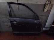 Tür vorn rechts (Zentralverriegelung mit Fernbedienung Radio mit CD Nebelscheinwerfer)