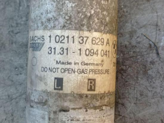 Federbein Stoßdämpfer vorne links BMW 5 TOURING (E39) 520I 110 KW 1094041 Bild Federbein Stoßdämpfer vorne links BMW 5 TOURING (E39) 520I 110 KW 1094041