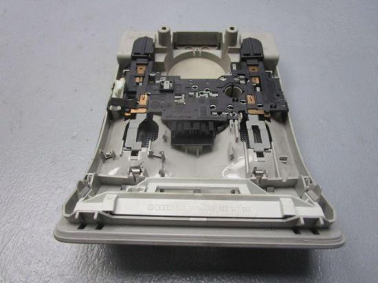 Innenleuchte AUDI A4 AVANT (8ED, B7) 2.0 TDI 103 KW 8E0947565 Bild Innenleuchte AUDI A4 AVANT (8ED, B7) 2.0 TDI 103 KW 8E0947565