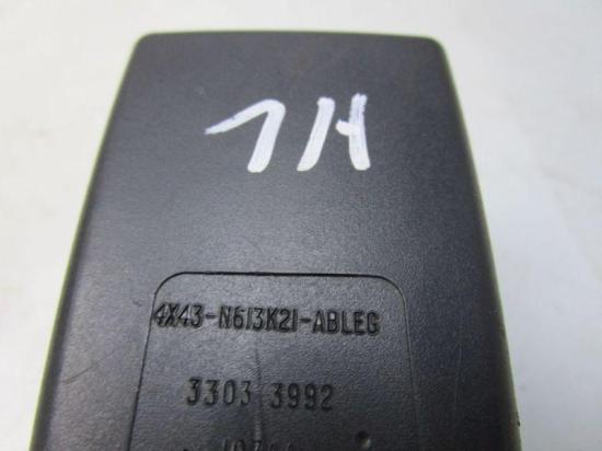 Gurtschloss links hinten JAGUAR X-TYPE KOMBI 04-07 96 KW 4X43N613K21AB Bild Gurtschloss links hinten JAGUAR X-TYPE KOMBI 04-07 96 KW 4X43N613K21AB