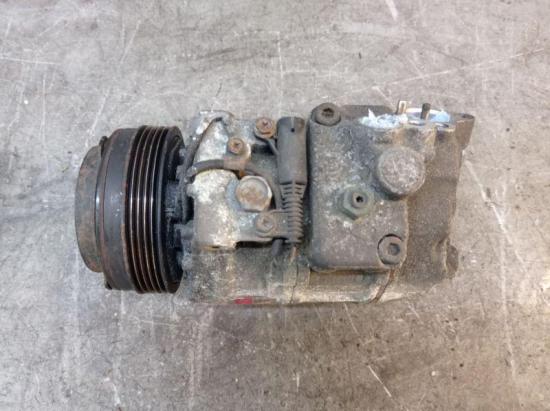 Klimakompressor BMW 5 TOURING (E39) 520I 110 KW 8379924 Bild Klimakompressor BMW 5 TOURING (E39) 520I 110 KW 8379924