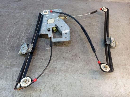 Fensterheber vorne rechts mit Fensterhebermotor BMW 5 TOURING (E39) 520I 110 KW 9030187 Bild Fensterheber vorne rechts mit Fensterhebermotor BMW 5 TOURING (E39) 520I 110 KW 9030187