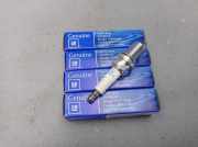 Zündkerze Set 4 Stück OPEL Vectra C, Signum SAAB 9-3 OU 55571391