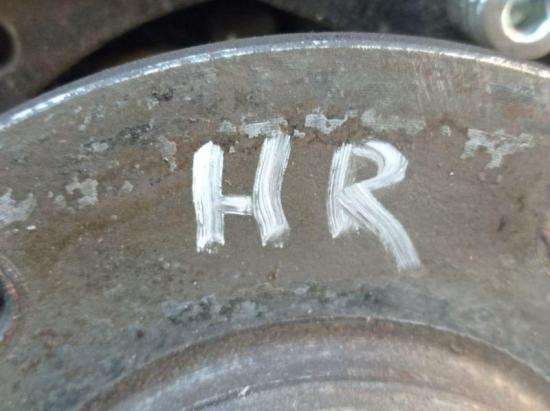 Achsschenkel Radnabe rechts hinten BMW 5 TOURING (E39) 520I 110 KW Bild Achsschenkel Radnabe rechts hinten BMW 5 TOURING (E39) 520I 110 KW