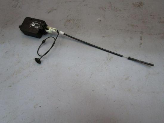 Stellmotor Tankklappe BMW 5 (E39) 528I 142 KW 8352168 Bild Stellmotor Tankklappe BMW 5 (E39) 528I 142 KW 8352168