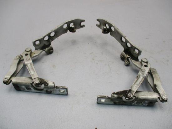 Motorhaubenscharnier Set BMW 5 TOURING (E39) 525D 120 KW Bild Motorhaubenscharnier Set BMW 5 TOURING (E39) 525D 120 KW