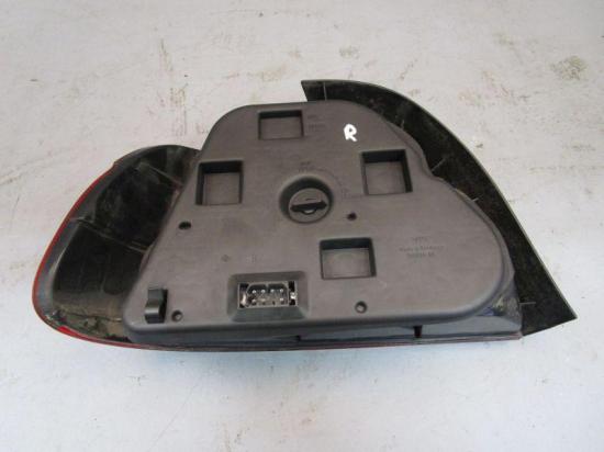 Rückleuchte Rücklicht rechts BMW 5 (E39) 528I 142 KW 8358032 Bild Rückleuchte Rücklicht rechts BMW 5 (E39) 528I 142 KW 8358032