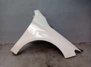 Kotflügel rechts Calcitweiß (650) MERCEDES CLA COUPE C117 CLA 200 115 KW