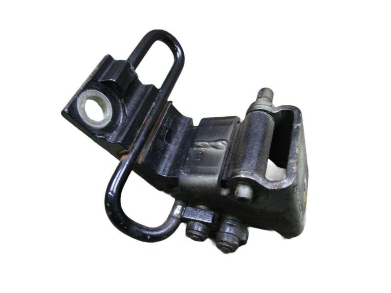 Klappenscharnier links hinten Tür VW TOUAREG 7L 2.5 R5 02-06 128 KW 7L0833411 Bild Klappenscharnier links hinten Tür VW TOUAREG 7L 2.5 R5 02-06 128 KW 7L0833411