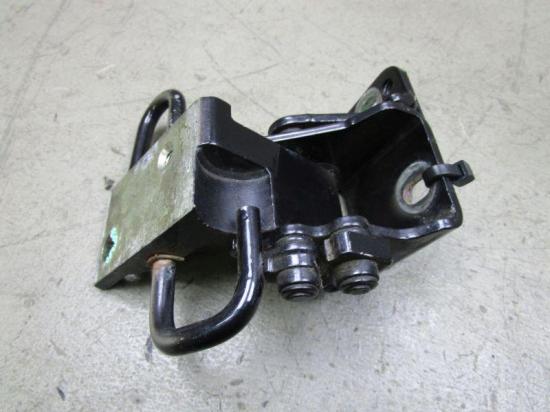 Klappenscharnier rechts hinten Tür VW TOUAREG 7L 2.5 R5 02-06 128 KW 7L0833412 Bild Klappenscharnier rechts hinten Tür VW TOUAREG 7L 2.5 R5 02-06 128 KW 7L0833412