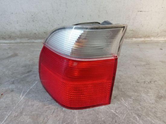 Rückleuchte Rücklicht aussen links BMW 5 TOURING (E39) 520I 110 KW 2496321 Bild Rückleuchte Rücklicht aussen links BMW 5 TOURING (E39) 520I 110 KW 2496321