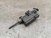 Stellmotor Tankklappe RENAULT MEGANE III COUPE (DZ0/1) 1.4 TCE 96 KW 8200305732