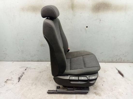 Sitz rechts vorn Stoff BMW 5 TOURING (E39) 520I 110 KW Bild Sitz rechts vorn Stoff BMW 5 TOURING (E39) 520I 110 KW
