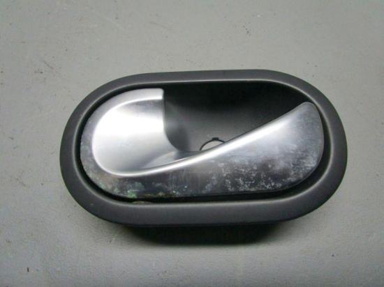 Türöffner innen Türinnengriff links vorn RENAULT GRAND SCENIC II 2 JM 1,6 83 KW 8200028487 Bild Türöffner innen Türinnengriff links vorn RENAULT GRAND SCENIC II 2 JM 1,6 83 KW 8200028487