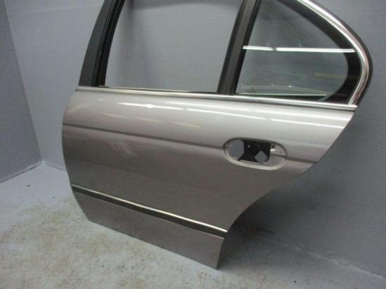 Tür Türe links hinten Aspensilber met. 339 BMW 5 (E39) 528I 142 KW Bild Tür Türe links hinten Aspensilber met. 339 BMW 5 (E39) 528I 142 KW