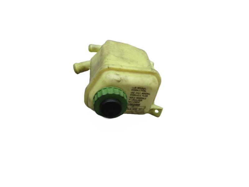 Behälter Ausgleichsbehälter Servoöl VW TOUAREG 7L 2.5 R5 02-06 128 KW 7L0422371C Bild Behälter Ausgleichsbehälter Servoöl VW TOUAREG 7L 2.5 R5 02-06 128 KW 7L0422371C