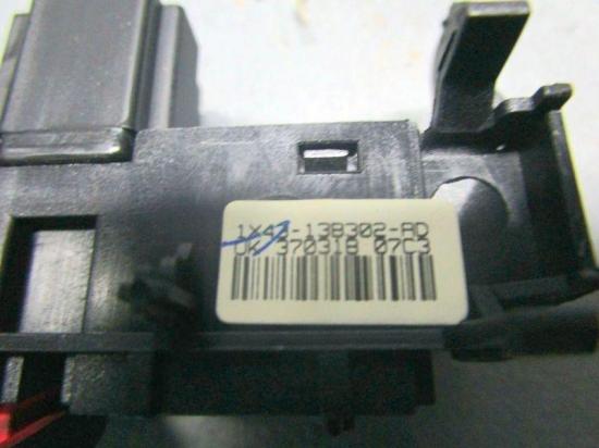 Schalter Warnblinkschalter JAGUAR X-TYPE (CF1) 2.0 V6 115 KW 1X43-138302-AD Bild Schalter Warnblinkschalter JAGUAR X-TYPE (CF1) 2.0 V6 115 KW 1X43-138302-AD