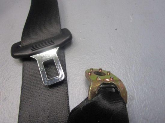 Sicherheitsgurt Gurt rechts hinten AUDI A4 AVANT (8ED, B7) 2.0 TDI 103 KW 8E5857805D Bild Sicherheitsgurt Gurt rechts hinten AUDI A4 AVANT (8ED, B7) 2.0 TDI 103 KW 8E5857805D