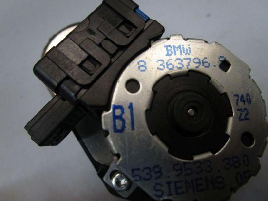 Stellmotor Heizung BMW 5 (E39) 528I 142 KW 8363796 Bild Stellmotor Heizung BMW 5 (E39) 528I 142 KW 8363796