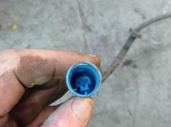 Achsschenkel Radnabe rechts hinten BMW 5 TOURING (E39) 520I 110 KW Bild Achsschenkel Radnabe rechts hinten BMW 5 TOURING (E39) 520I 110 KW