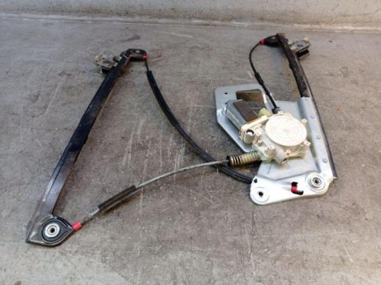 Fensterheber vorne links mit Fensterhebermotor BMW 5 TOURING (E39) 520I 110 KW Bild Fensterheber vorne links mit Fensterhebermotor BMW 5 TOURING (E39) 520I 110 KW