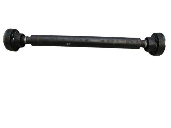 Kardanwelle vorne VW TOUAREG 7L 2.5 R5 02-06 128 KW 7L6521101C Bild Kardanwelle vorne VW TOUAREG 7L 2.5 R5 02-06 128 KW 7L6521101C
