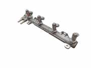 Verteilerrohr Kraftstoff mit 4 Einspritzdüsen VW GOLF IV (1J1) 1.4 16V 55 KW 036133319