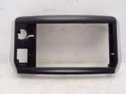 Verkleidung Armaturenbrett NAVIGATION , MULTIMEDIA PEUGEOT 2008 I (CU) 1.2 THP 110/PURETECH 110 81 KW 1131153XVV