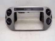 Luftdüsengehäuse SCHALTER: WARNBLINKER , ARMATURENBRETT MITTE VW TIGUAN (5N) 1.4 TSI 90 KW 5N0850071E , 5N0819061 , 5N0819062 , 5N0858069J