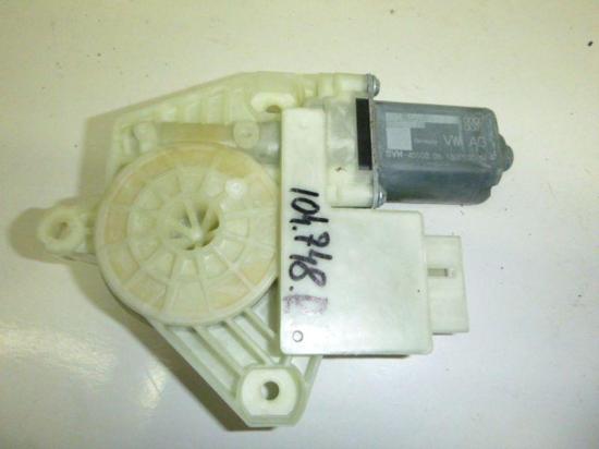 Motor Fensterheber rechts hinten VW GOLF VII VARIANT 1.4 TSI 90 KW 5Q4959812D Bild Motor Fensterheber rechts hinten VW GOLF VII VARIANT 1.4 TSI 90 KW 5Q4959812D