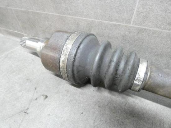 Antriebswelle links 206 SW 1,4l 65kw Peugeot 206 SW Kombi (Typ:2E) Bild Antriebswelle links 206 SW 1,4l 65kw Peugeot 206 SW Kombi (Typ:2E)
