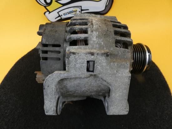 Lichtmaschine Scenic 1 8200054588 120A Renault Scenic 1 (Typ:JA) RT Bild Lichtmaschine Scenic 1 8200054588 120A Renault Scenic 1 (Typ:JA) RT