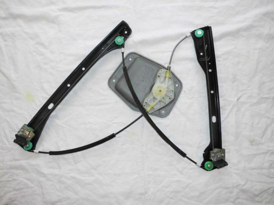 Fensterheber v.l. elektr. ohne Motor 5M0837461 VW Golf Plus (Typ:1KP/5M) Golf Plus Bild Fensterheber v.l. elektr. ohne Motor 5M0837461 VW Golf Plus (Typ:1KP/5M) Golf Plus