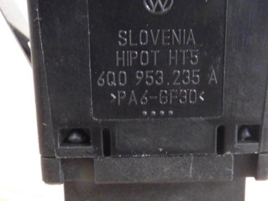 Warnblinkerschalter VW Polo IV (Typ:9N3) Polo Bild Warnblinkerschalter VW Polo IV (Typ:9N3) Polo