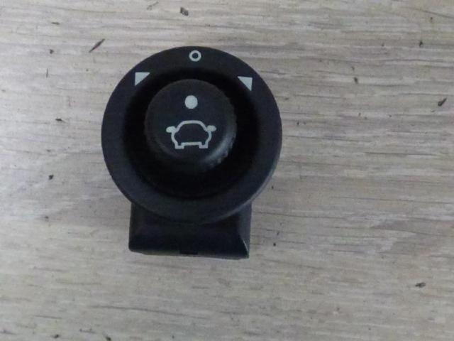 Schalter Spiegeleinstellung Ford Focus I Turnier und Stufenheck (Typ:DFW/DNW) Turnier *