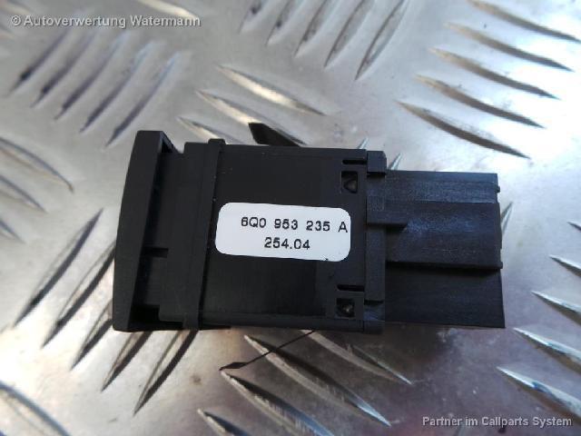 Warnblinkerschalter VW Polo IV (Typ:9N) Polo