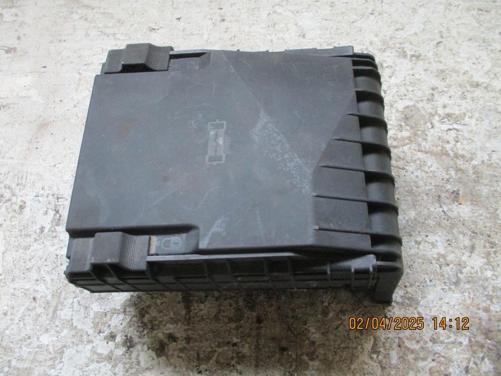 Sicherungskasten Golf 6 1,4 Bj 2009 VW Golf VI 6 Lim. (Typ:1K/5K)