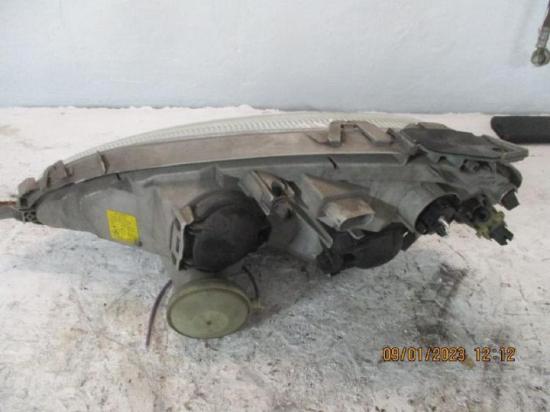 Scheinwerfer rechts A140 Bj 01 Mercedes-Benz A-Klasse W168 140/160/170/190/210 (T A 140 (168.031) Bild Scheinwerfer rechts A140 Bj 01 Mercedes-Benz A-Klasse W168 140/160/170/190/210 (T A 140 (168.031)